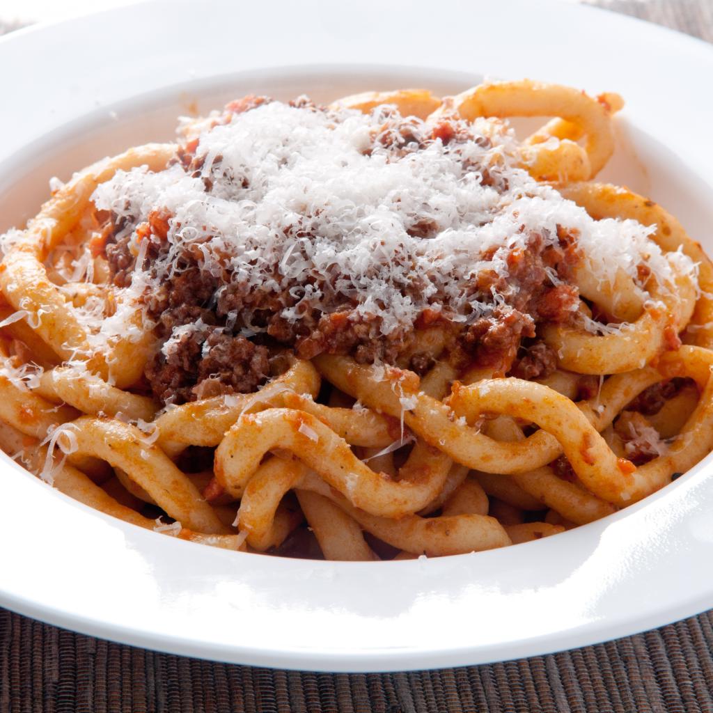 Pici con ragù di salsiccia