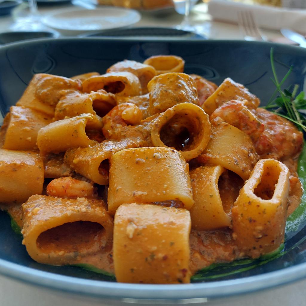 La foto della ricetta Calamarata con gamberi e pomodorini di Pasta Felice - Pastificio Artigianale Siciliano  