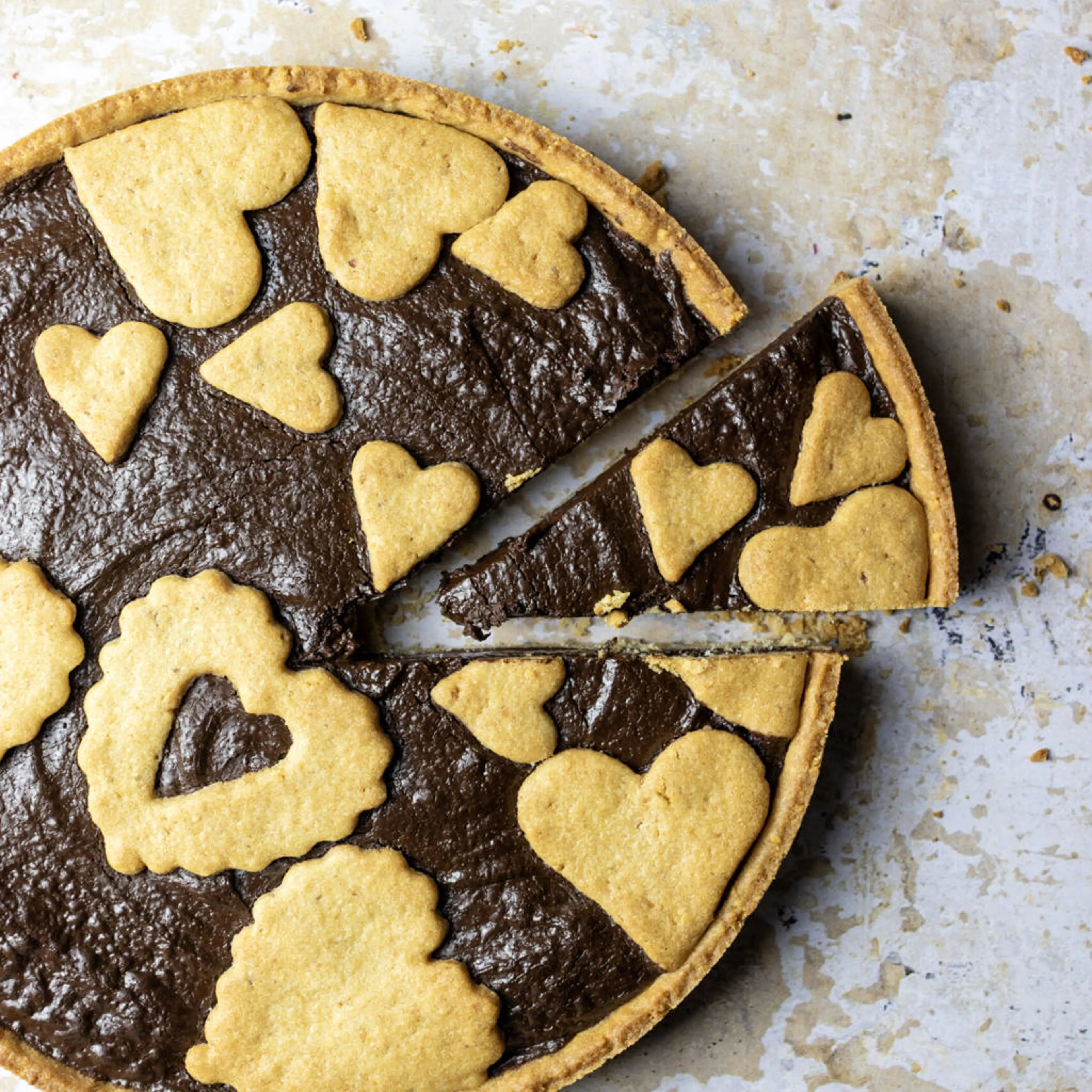 Peanut and chocolate tart