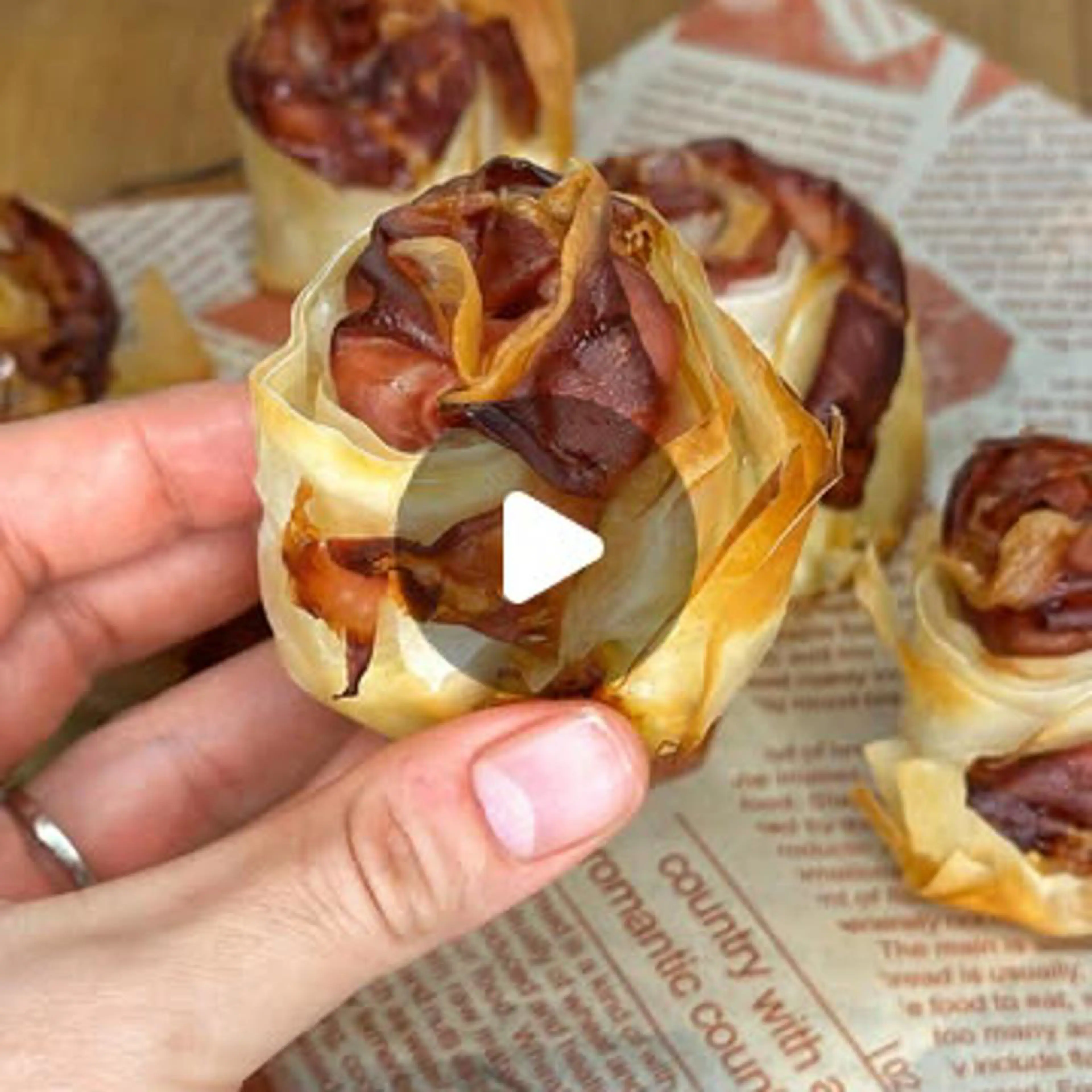 Phyllo pastry roses stuffed with smoked scamorza and speck