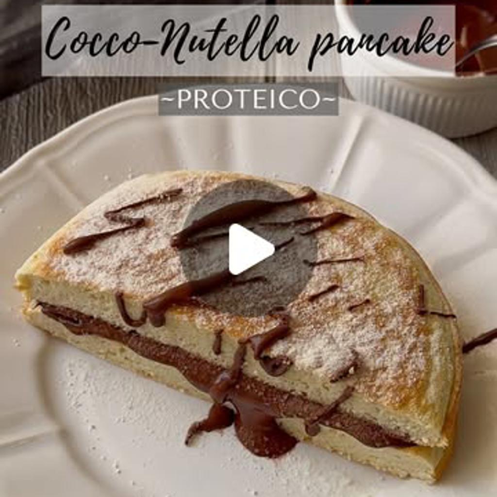 Kokos- en proteïnerijke "Nutella" pannenkoek