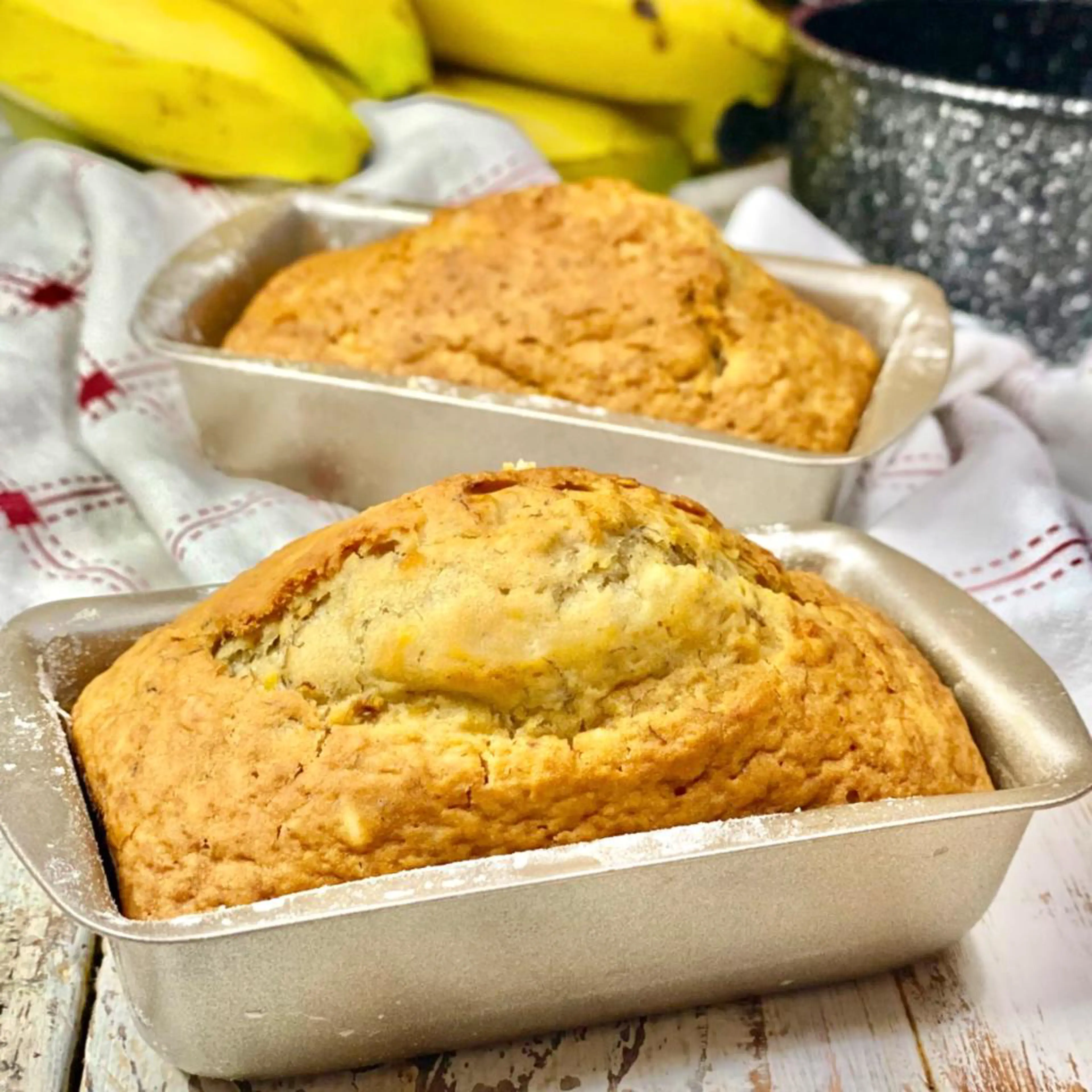 Mini-cakejes met citroensmaak en bananen zonder eieren