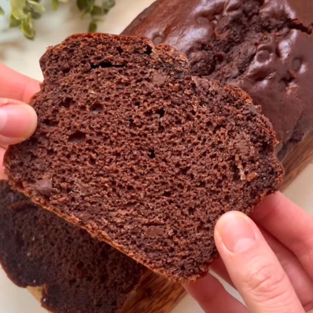 Plumcake de cacau fácil e rápido