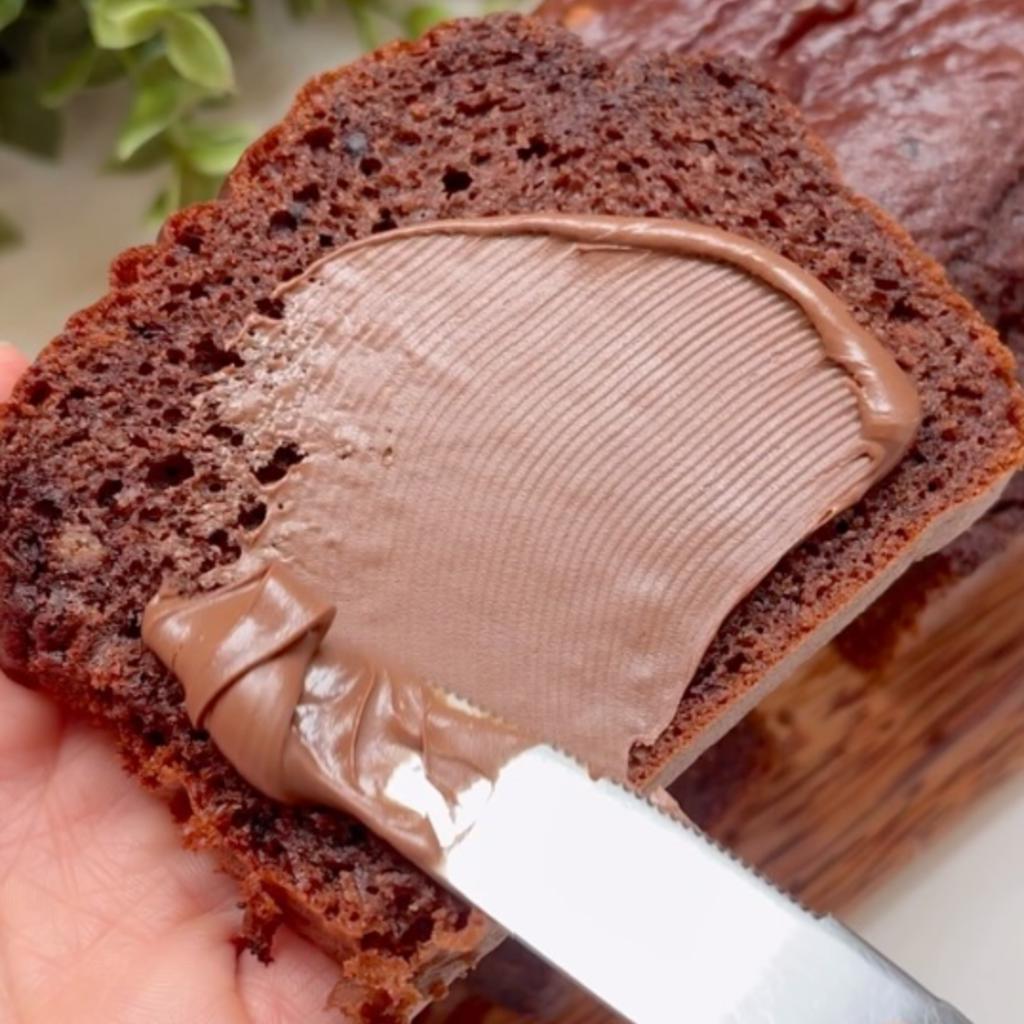 ヌテラのプラムケーキ