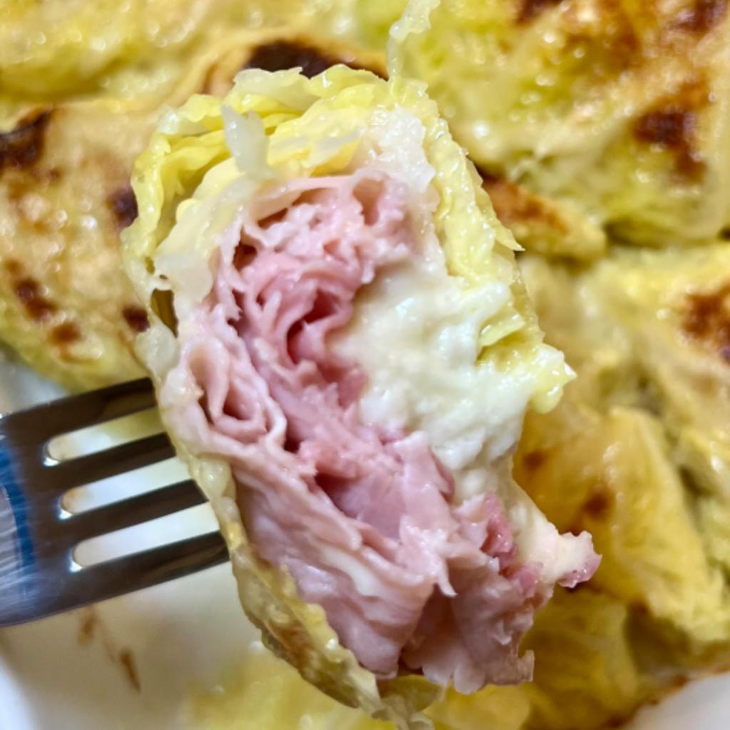 Savoy Cabbage Rolls Stuffed with Bufala Mozzarella and Cooked Ham