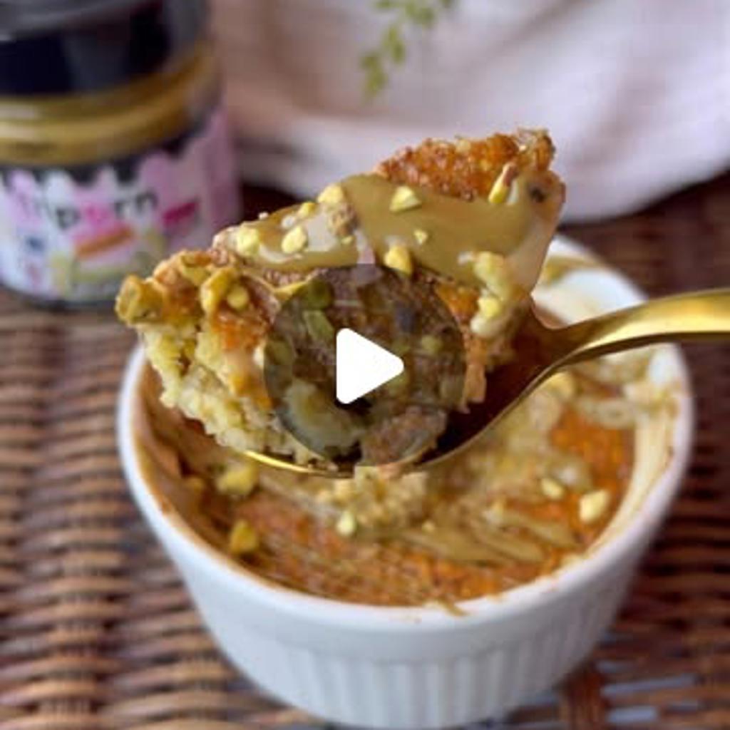 Pistachio Air Fryer Cake