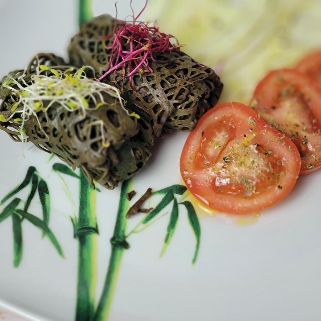 Seitan i kataifi med spirulina