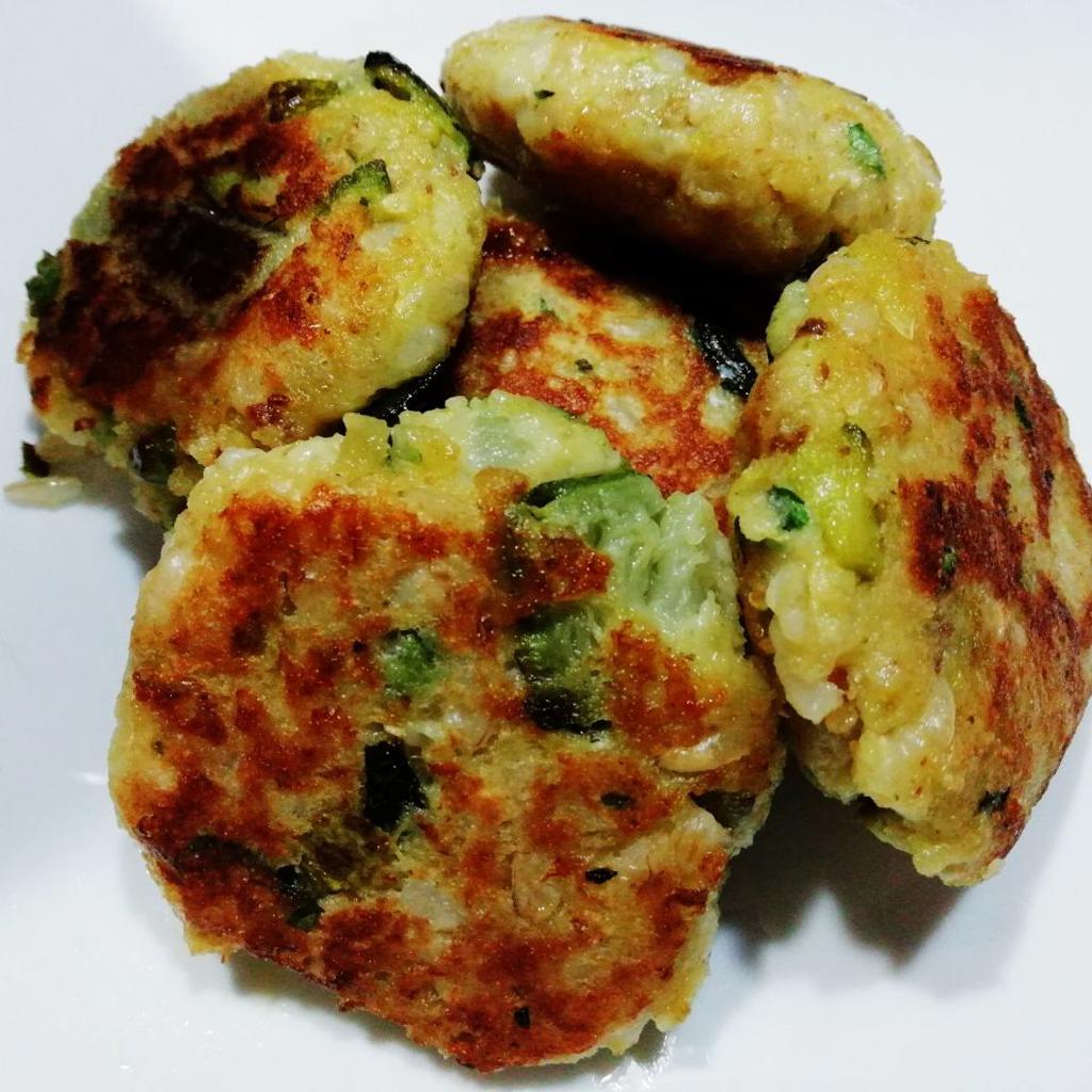 Whole Grain Rice and Zucchini Croquettes in a Pan