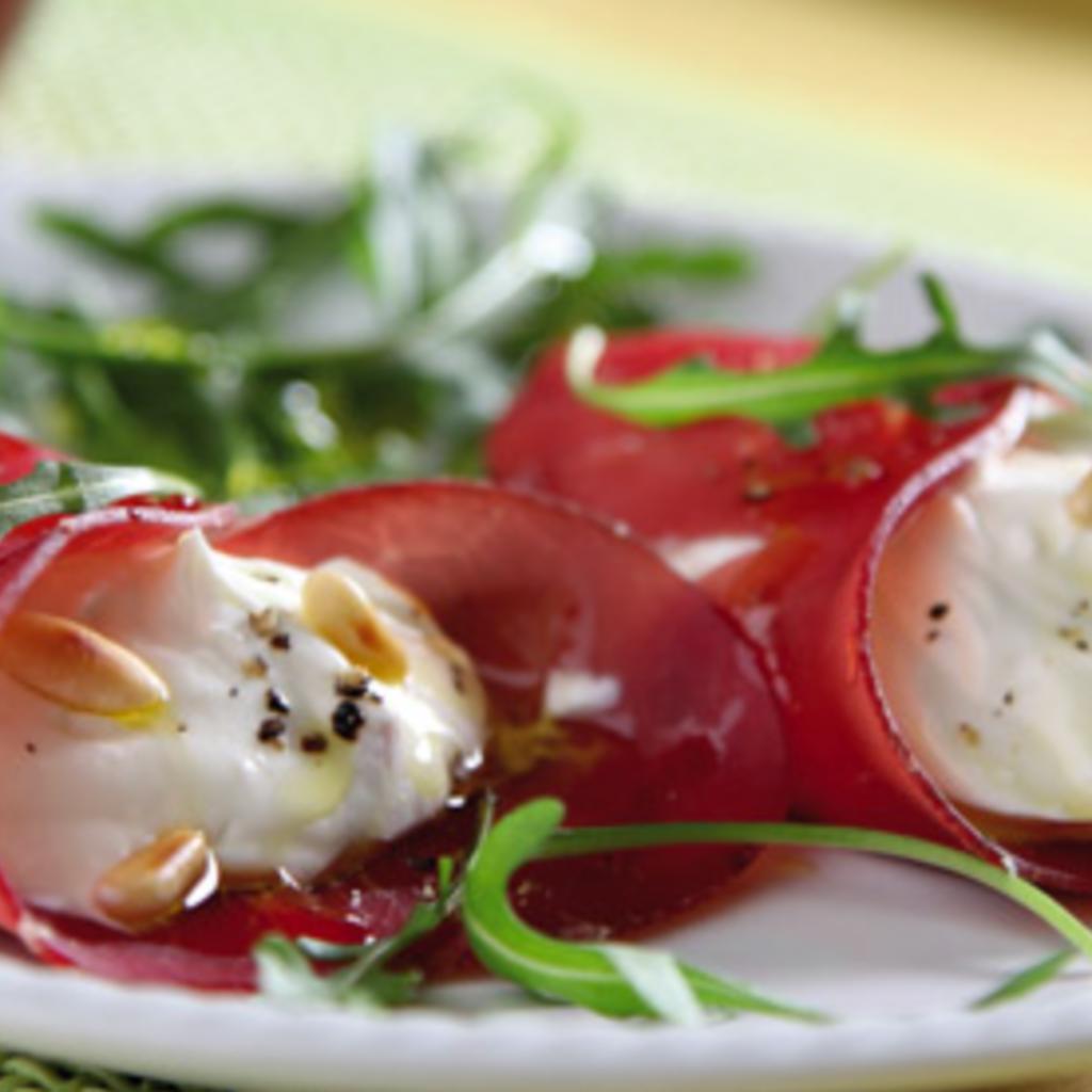 Involtini di bresaola