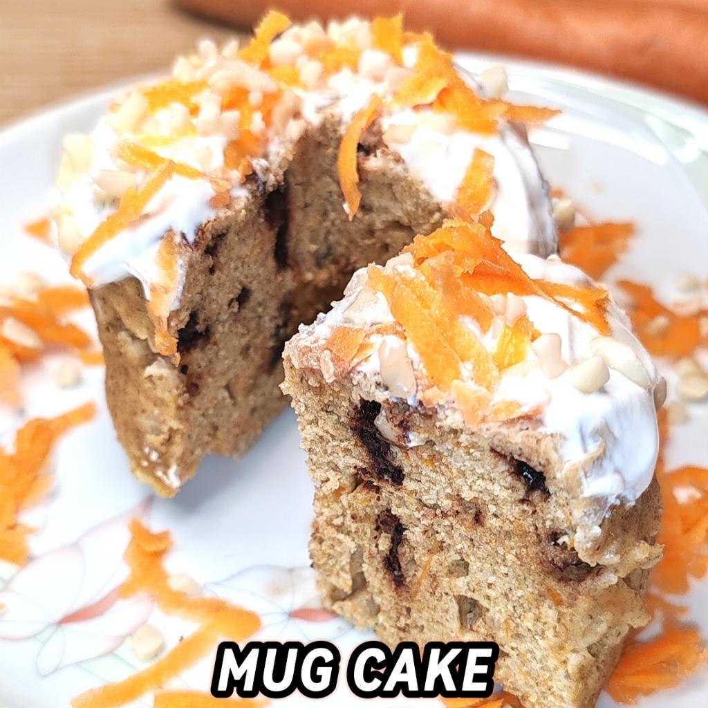 Protein Mugcake with Carrots and Almonds