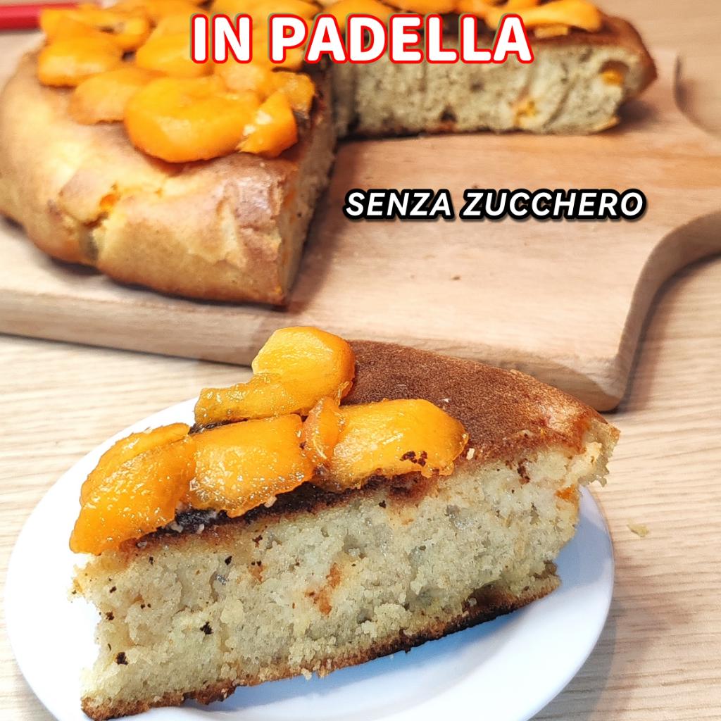 Пирог с абрикосами на сковороде