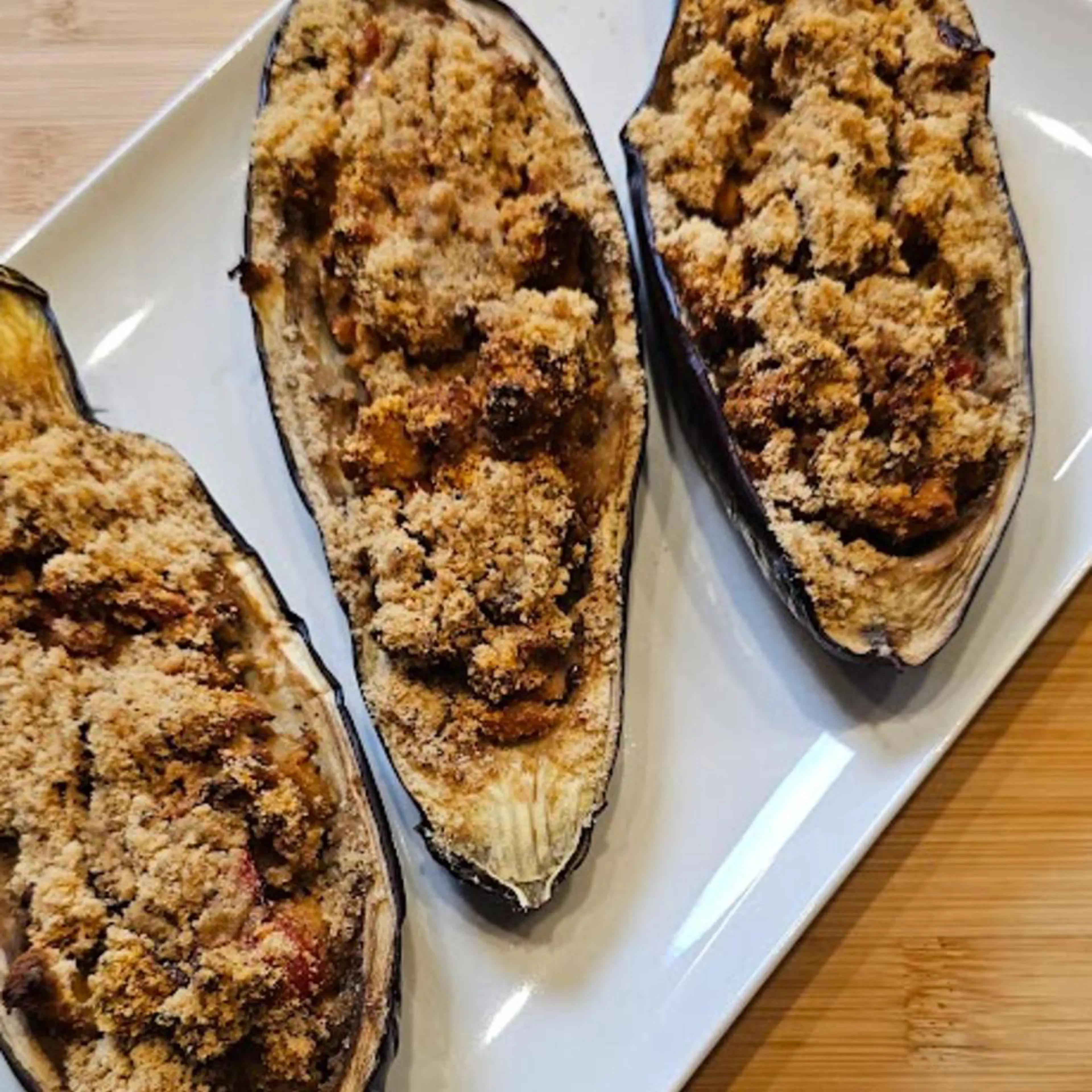 Stuffed eggplants, gluten-free and lactose-free