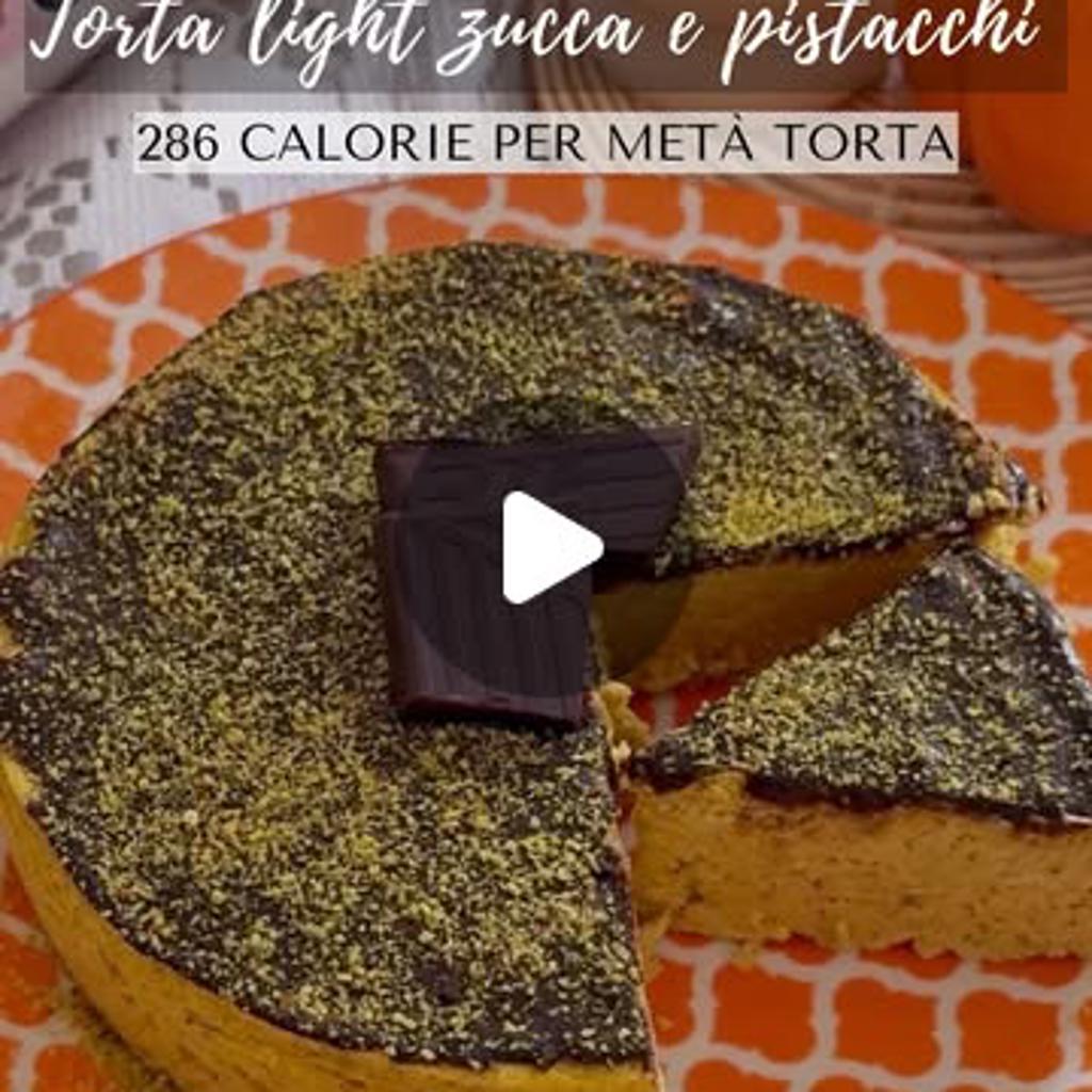 Light pumpkin and pistachio cake (glazed with chocolate)