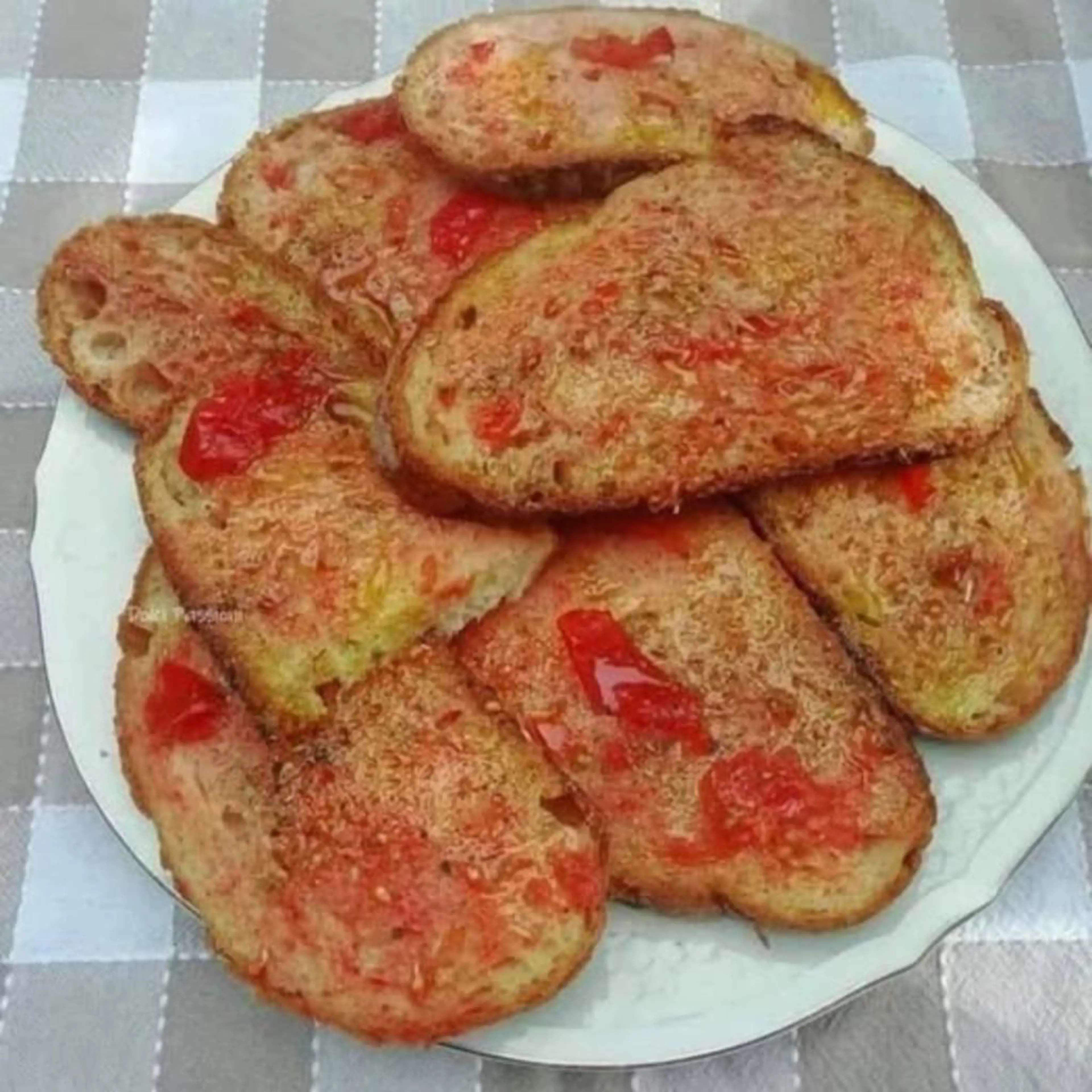 Bread and tomato with Buondioli oil
