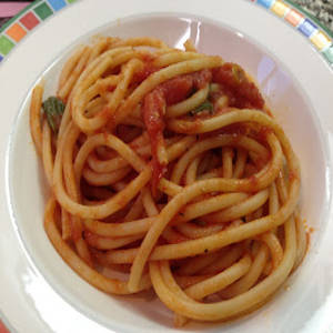 La foto della ricetta Bucatini Ai Pomodori Verdi di Tuduu adatta a Diete senza lattosio.