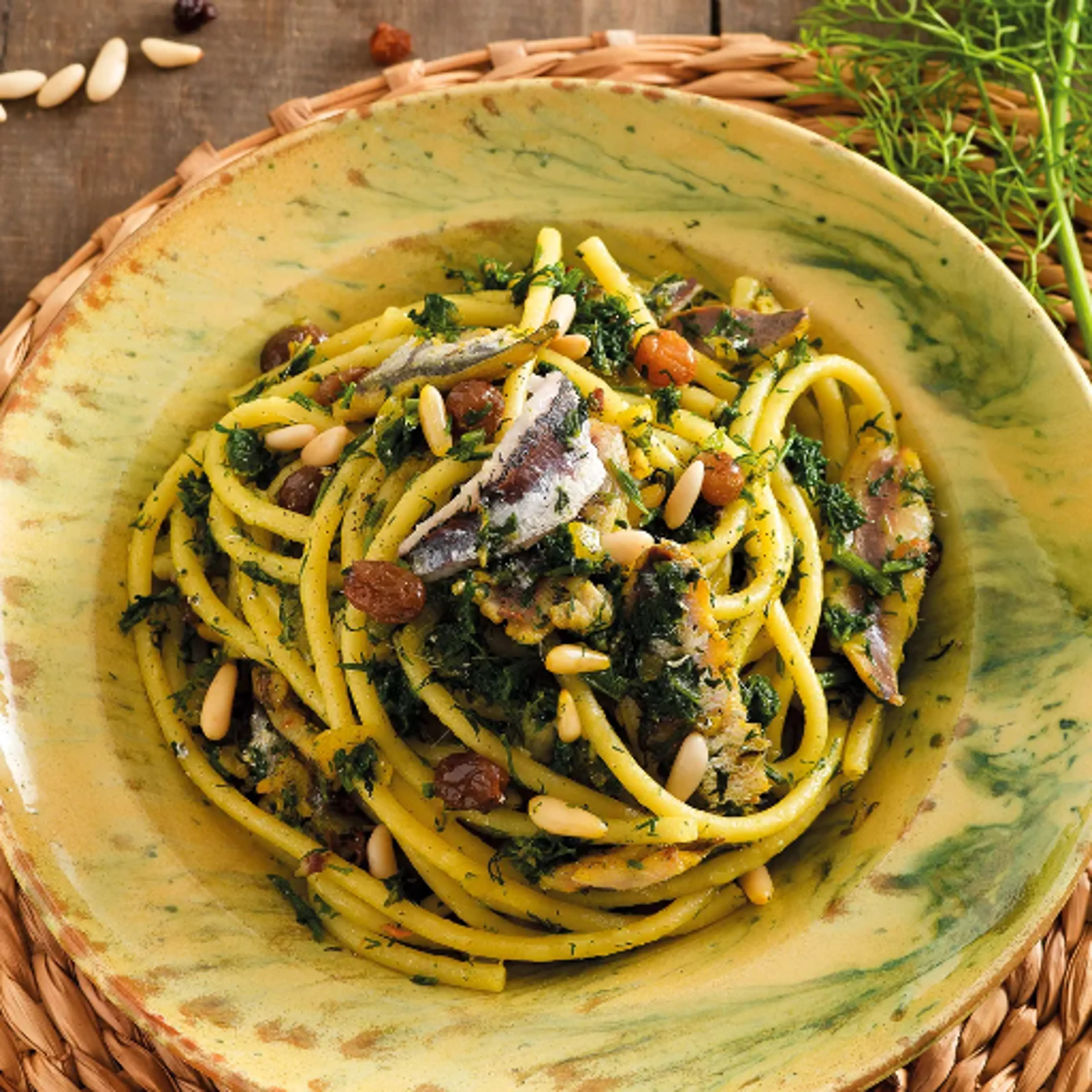 Bucatini mit Sardinen und wildem Fenchel