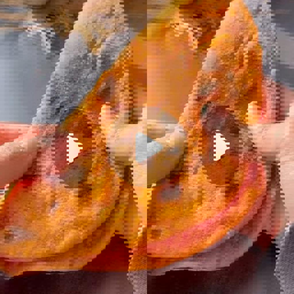 Quick flatbread in 3 ingredients (pizza version)