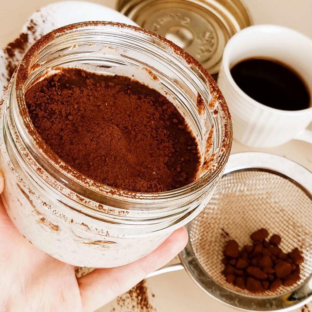 Wasamisu met sojayoghurt en cacao