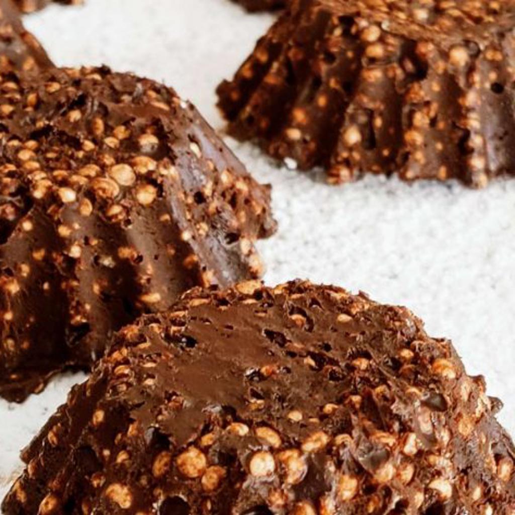Light chocolade en quinoa snacks zonder suiker, zonder boter en zonder eieren