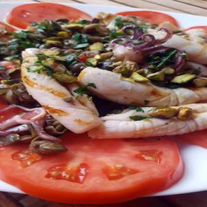 Calamaretti Con Salsa Di Seppioline