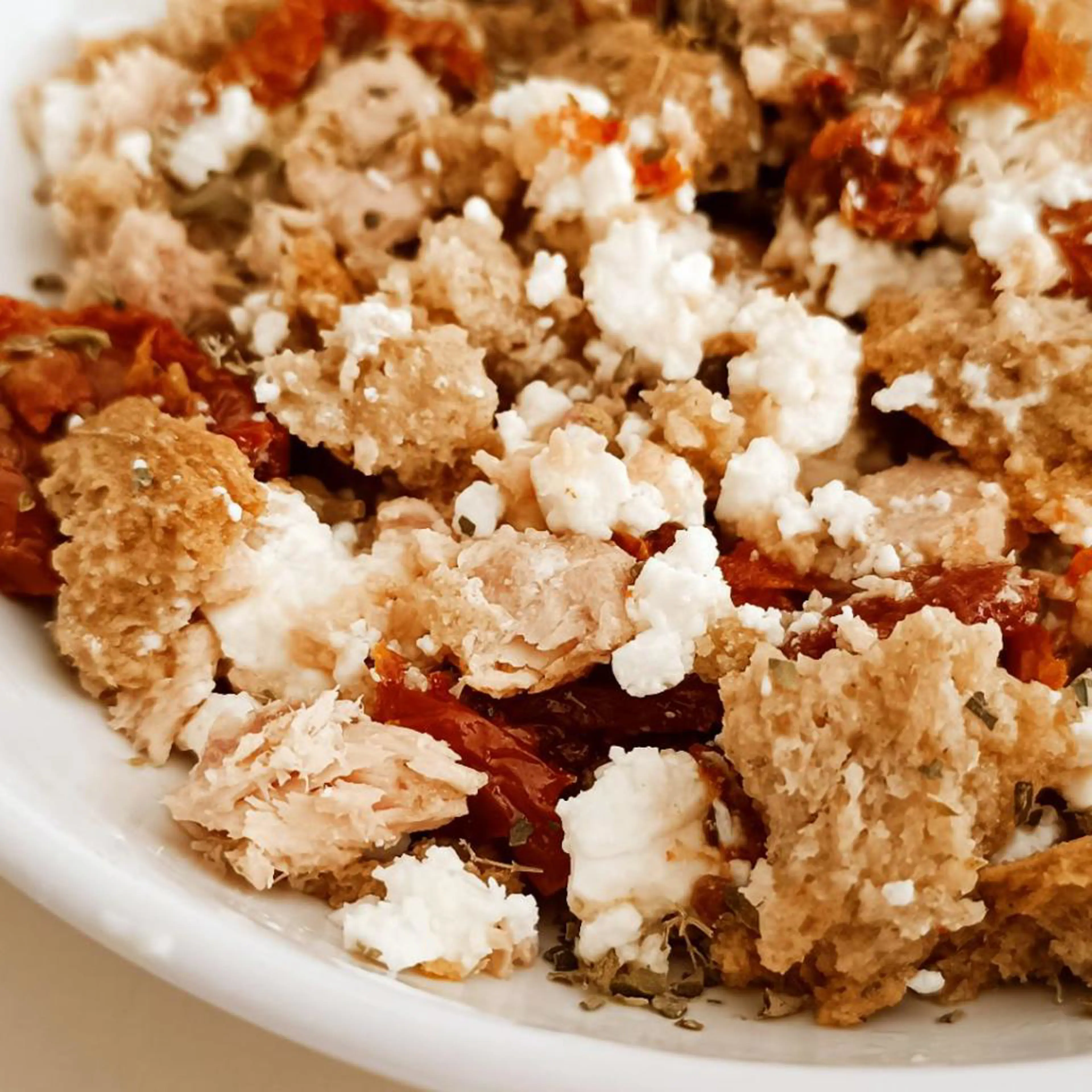 Panzanella with Greek feta, tuna and sun-dried tomatoes