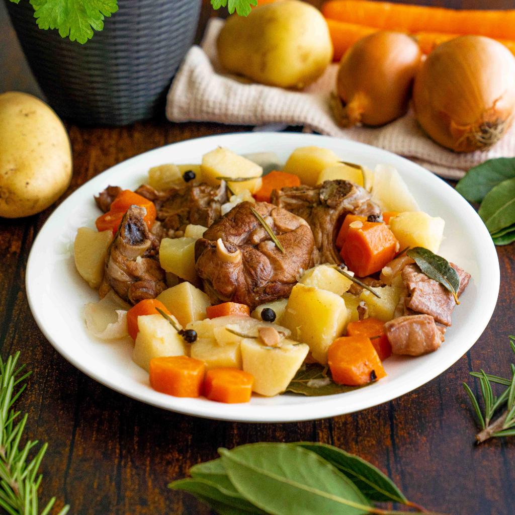 Agnello in umido