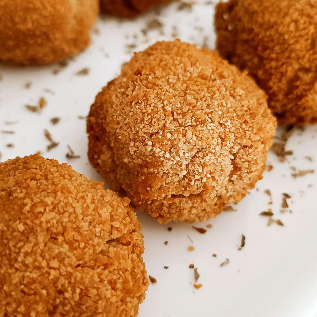 Cannellini Bean and Ricotta Meatballs in Air Fryer