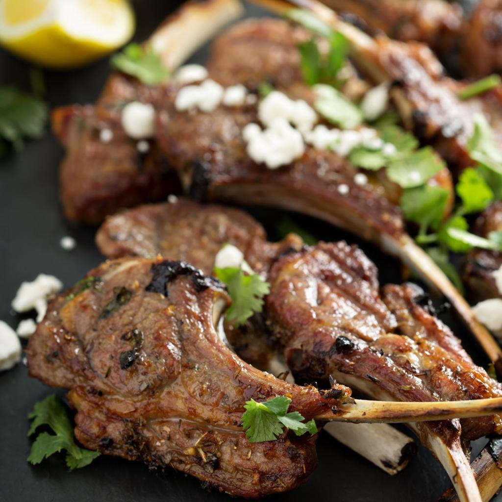 ضلوع الخروف بالثوم