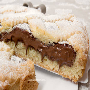 دلزية على نوتيلا