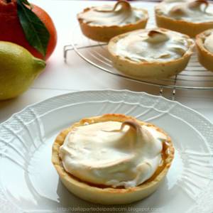 Meringue Fruit Dessert